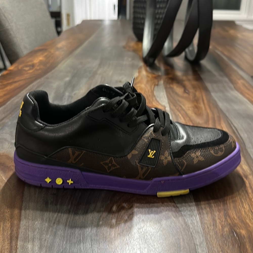 Louis Vuitton
Trainer 'Monogram
- Yellow Purple' RP